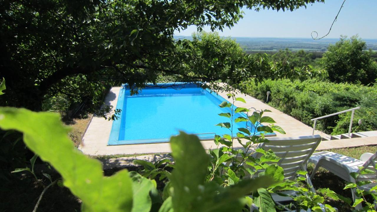 Villa Suemeg Exteriér fotografie